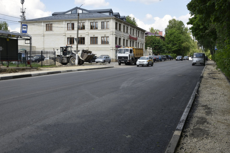 В Наро-Фоминском городском округе под ремонт попали 76 246 квадратных метров автомобильных дорог.