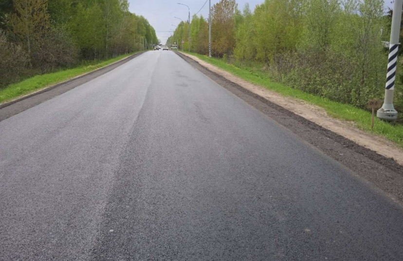В Наро-Фоминске в рамках нацпроекта «Безопасные качественные дороги» завершили укладку больше 3 км покрытия на улице Погодина