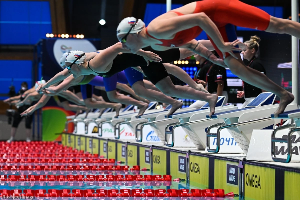 Игра плавание соревнования. Игры дружбы Казань 2022 прыжки в воду. Плавание прыжок. Крупные международные соревнования. Соревнования по прыжкам в воду.