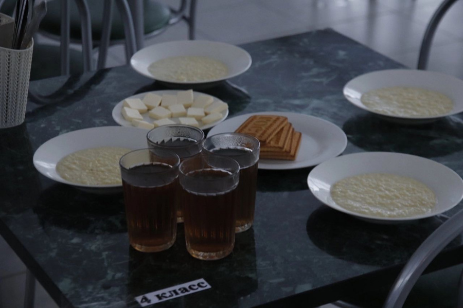 "Вкусное питание - успешное образование" 7 февраля в Веселёвской школе прошла акция «Родительский контроль».