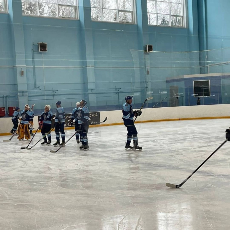  Хоккеисты из Наро-Фоминска приняли участие во Всероссийском фестивале по хоккею с шайбой «Лига надежды 18+»