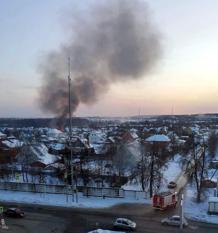 Осадки в наро фоминске сегодня. Улица Пешехонова Наро-Фоминск. В Наро Фоминске сгорел дом. Сгорел дом в Наро Фоминске сегодня. Пожар в Наро Фоминске сегодня.